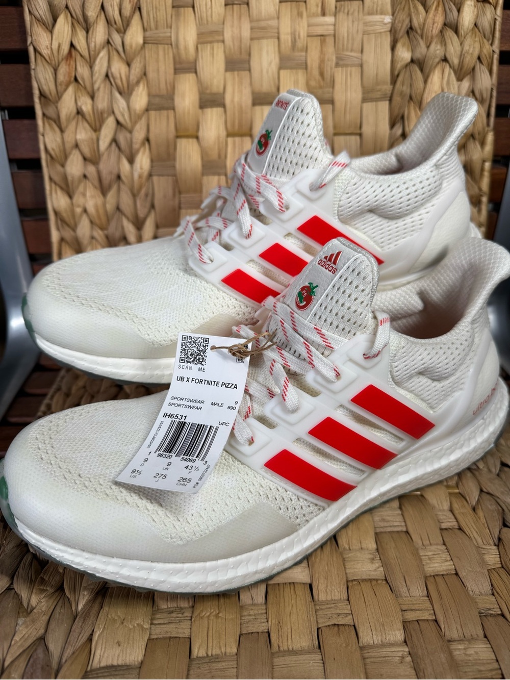 Adidas Athletic Shoes Mens Size 9.5 UB X Fortnite Pizza white red green NWT